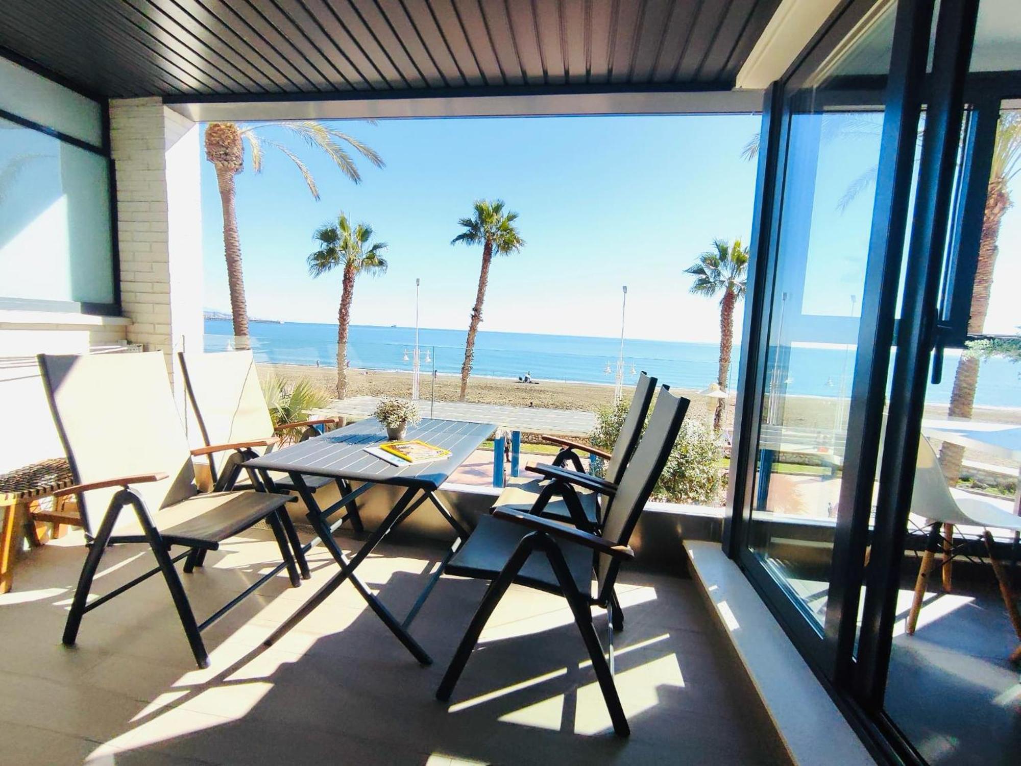 말라가 Gran Vivienda De Lujo Frente Al Mar 아파트 외부 사진